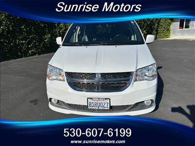 2019 Dodge Grand Caravan SXT   - Photo 2 - Yuba City, CA 95991