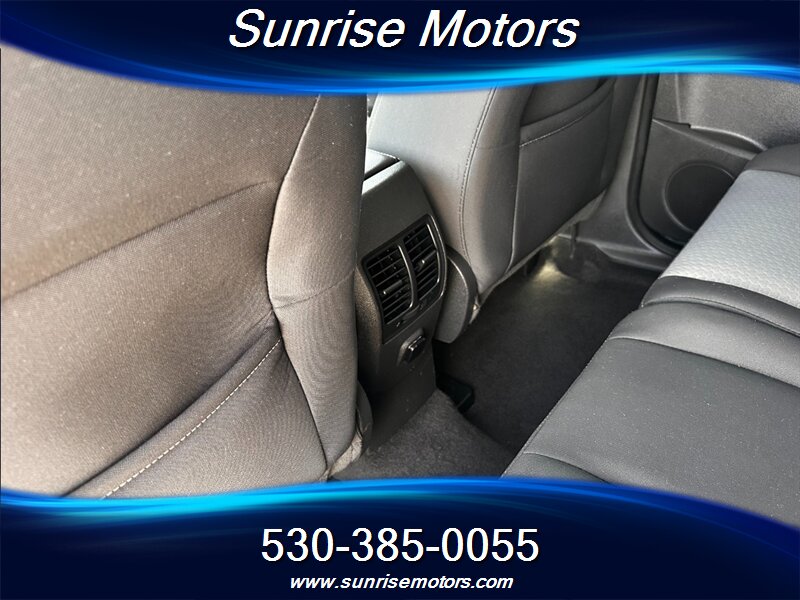 2019 Ford Escape SE Eco Boost - Photo 23 - Yuba City, CA 95991