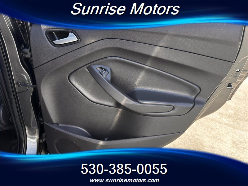 2019 Ford Escape SE Eco Boost - Photo 26 - Yuba City, CA 95991