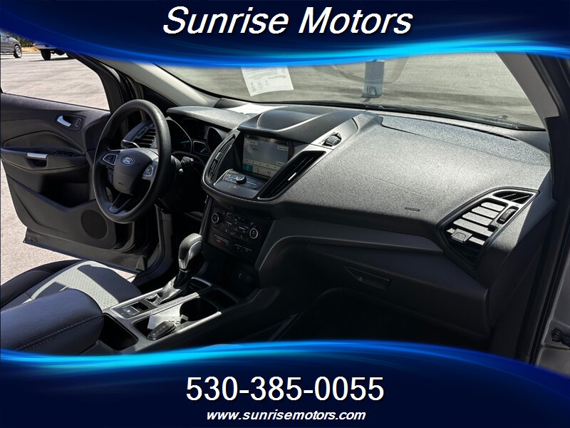 2019 Ford Escape SE Eco Boost - Photo 31 - Yuba City, CA 95991