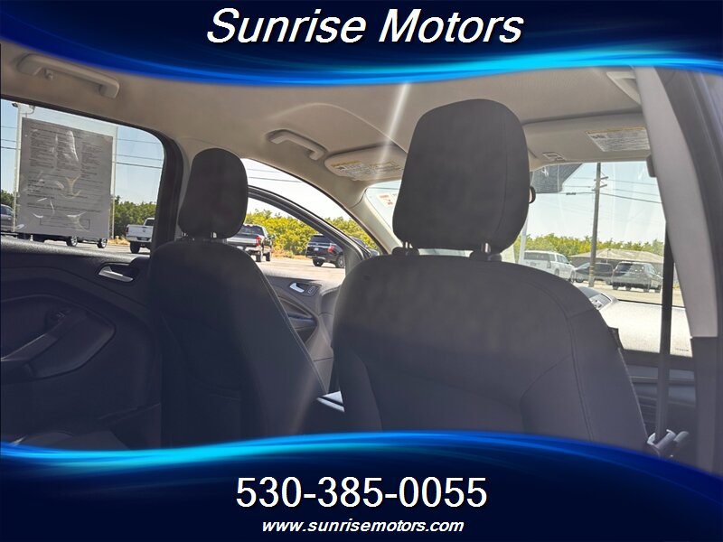 2019 Ford Escape SE Eco Boost - Photo 28 - Yuba City, CA 95991