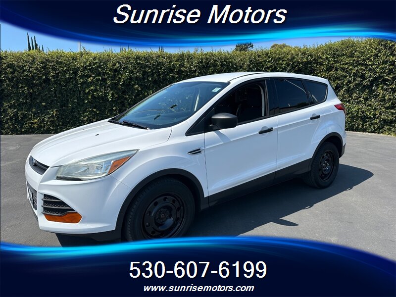 2015 Ford Escape S  