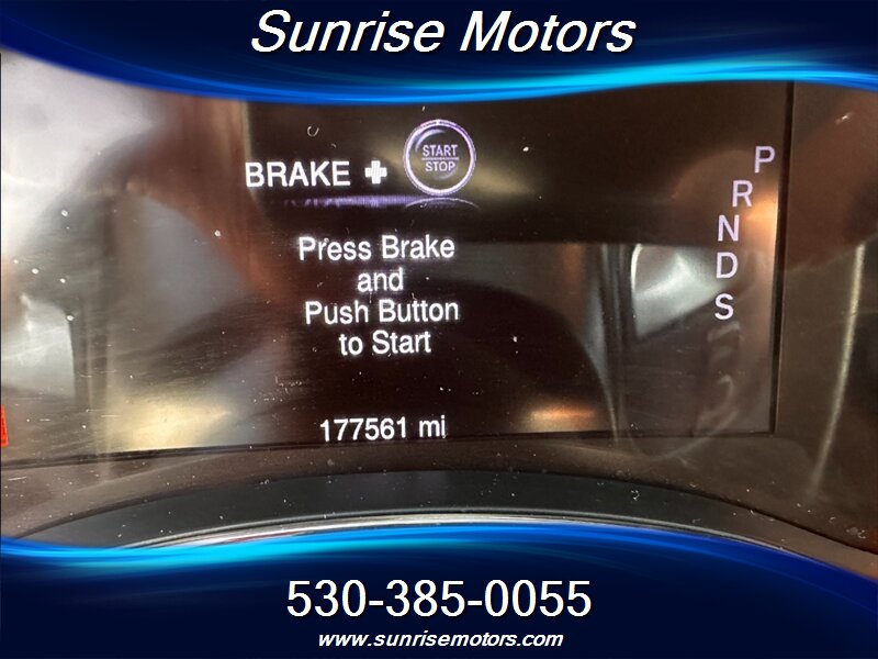 2015 Jeep Grand Cherokee Limited 4X4 - Photo 16 - Yuba City, CA 95991