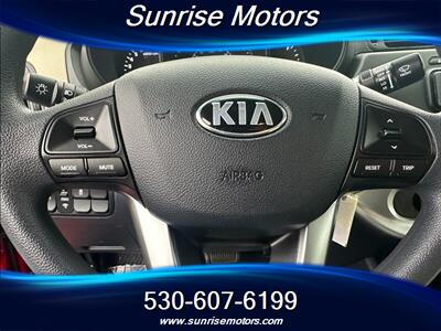 2013 Kia Rio LX   - Photo 13 - Yuba City, CA 95991