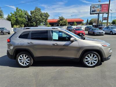 2017 Jeep Cherokee High Altitude   - Photo 5 - Yuba City, CA 95991