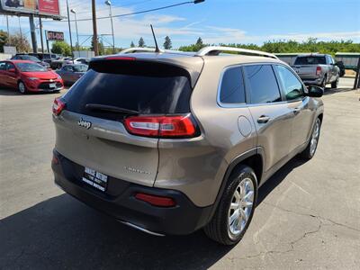 2017 Jeep Cherokee High Altitude   - Photo 6 - Yuba City, CA 95991