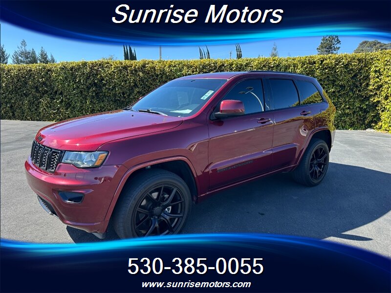 2018 Jeep Grand Cherokee Altitude  