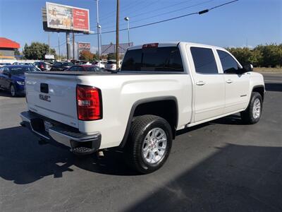 2017 GMC Sierra 1500 SLE Z71 4x4   - Photo 6 - Yuba City, CA 95991