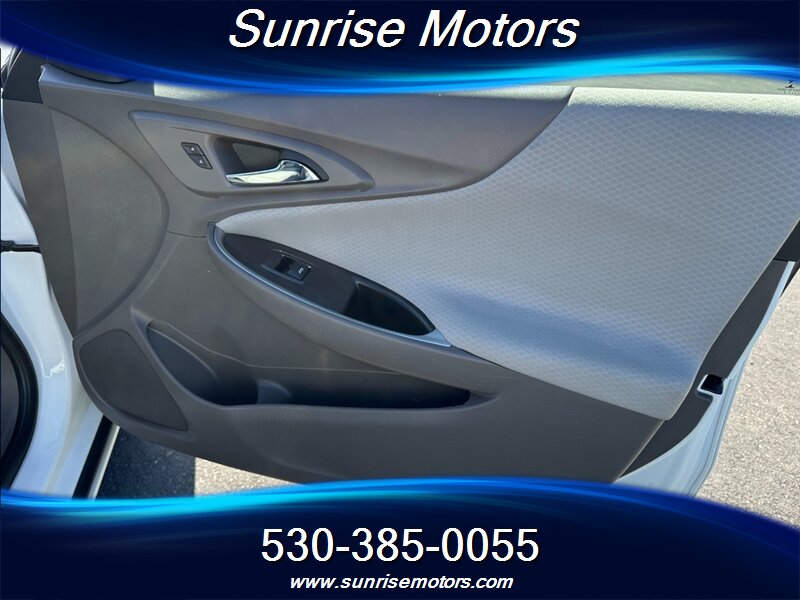 2017 Chevrolet Malibu LS - Photo 25 - Yuba City, CA 95991
