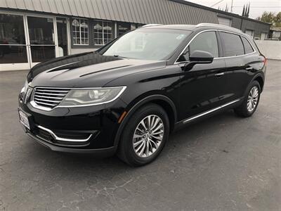 2017 Lincoln MKX Select   - Photo 2 - Yuba City, CA 95991