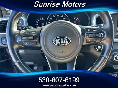 2017 Kia Sorento SX Plus V6   - Photo 17 - Yuba City, CA 95991