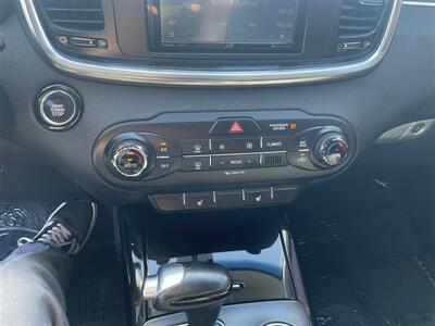 2017 Kia Sorento SX Plus V6 AWD   - Photo 16 - Yuba City, CA 95991