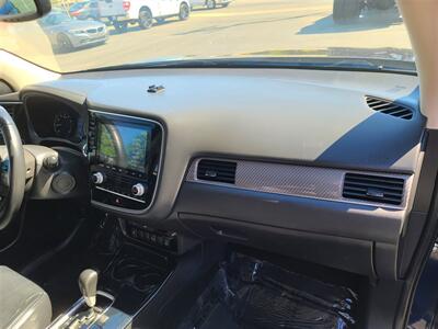 2020 Mitsubishi Outlander SEL   - Photo 28 - Yuba City, CA 95991