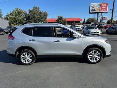 2016 Nissan Rogue SV AWD   - Photo 5 - Yuba City, CA 95991