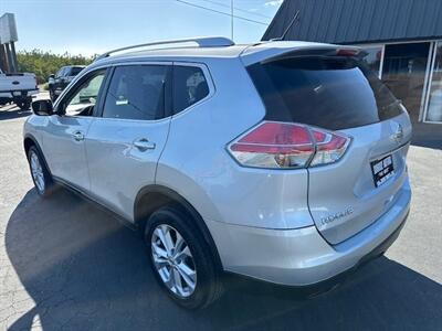 2016 Nissan Rogue SV AWD   - Photo 8 - Yuba City, CA 95991