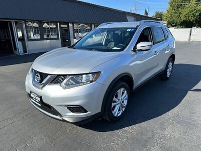 2016 Nissan Rogue SV AWD   - Photo 2 - Yuba City, CA 95991