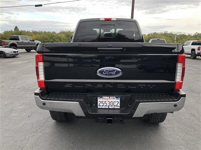 2017 Ford F-250 Lariat 4x4   - Photo 7 - Yuba City, CA 95991