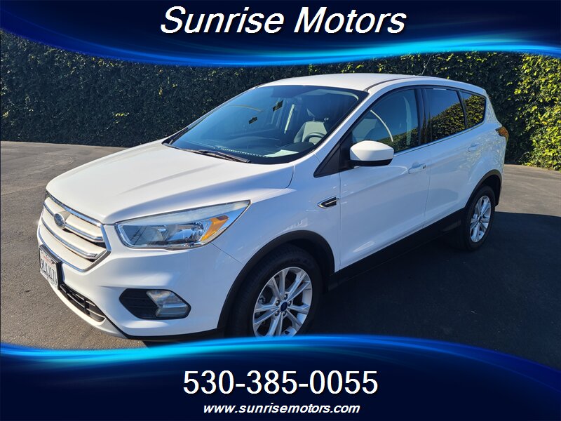 2019 Ford Escape Base's photo