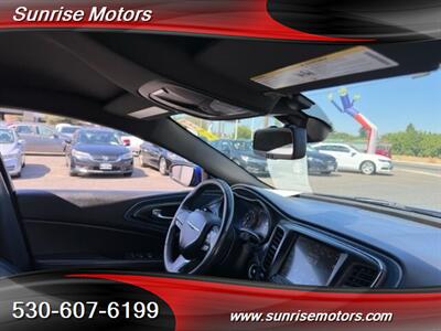 2015 Chrysler 200 Series S AWD   - Photo 38 - Yuba City, CA 95991