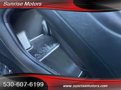 2015 Chrysler 200 Series S AWD   - Photo 23 - Yuba City, CA 95991