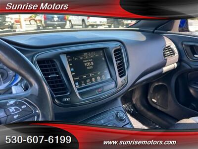 2015 Chrysler 200 Series S AWD   - Photo 25 - Yuba City, CA 95991