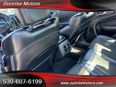 2015 Chrysler 200 Series S AWD   - Photo 28 - Yuba City, CA 95991