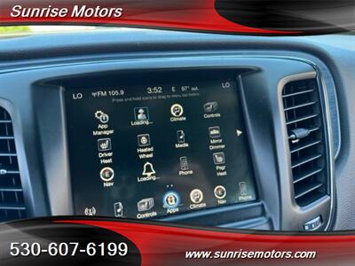 2015 Chrysler 200 Series S AWD   - Photo 19 - Yuba City, CA 95991