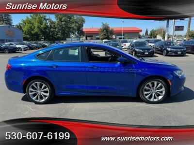 2015 Chrysler 200 Series S AWD   - Photo 5 - Yuba City, CA 95991