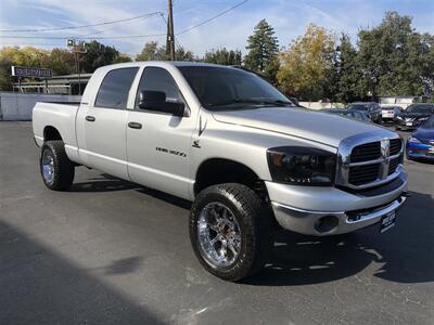 2006 Dodge Ram 3500 SLT 4x4   - Photo 3 - Yuba City, CA 95991