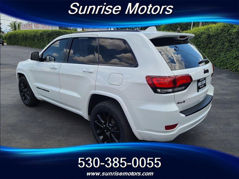 2018 Jeep Grand Cherokee Laredo Altitude Sport - Photo 7 - Yuba City, CA 95991