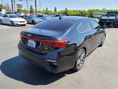 2019 Kia Forte S   - Photo 6 - Yuba City, CA 95991