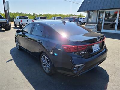 2019 Kia Forte S   - Photo 8 - Yuba City, CA 95991