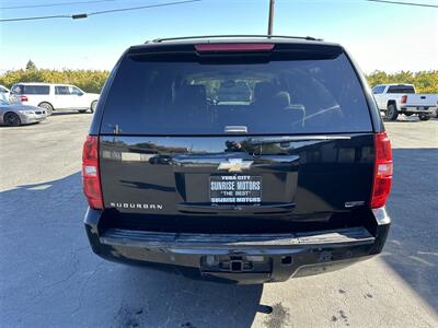 2008 Chevrolet Suburban LTZ 4x4   - Photo 7 - Yuba City, CA 95991