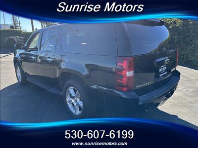 2008 Chevrolet Suburban LTZ 4x4   - Photo 7 - Yuba City, CA 95991