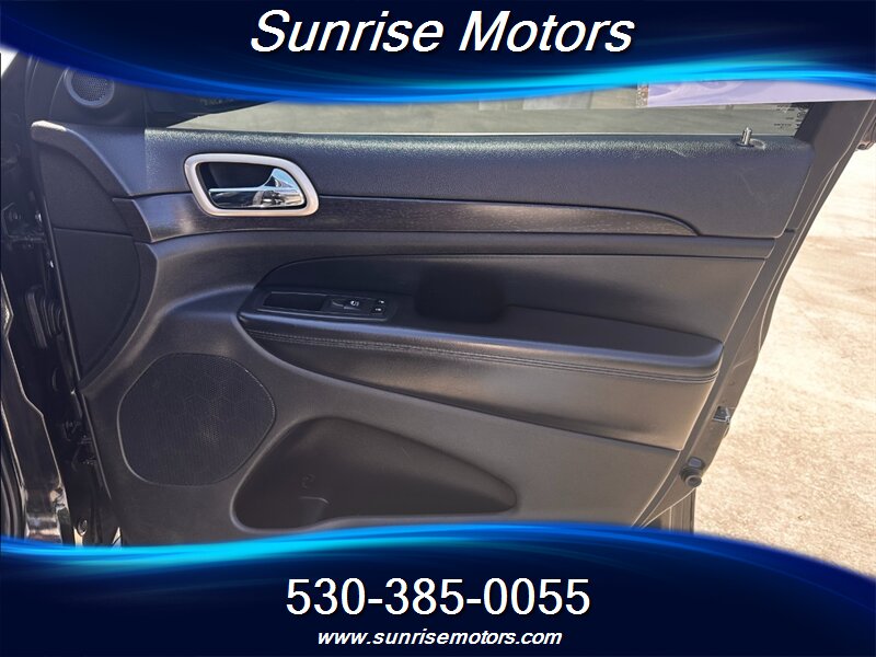 2014 Jeep Grand Cherokee Laredo 4X4 - Photo 26 - Yuba City, CA 95991