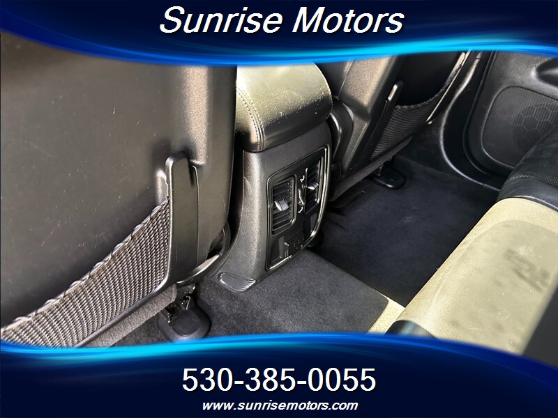 2014 Jeep Grand Cherokee Laredo 4X4 - Photo 19 - Yuba City, CA 95991