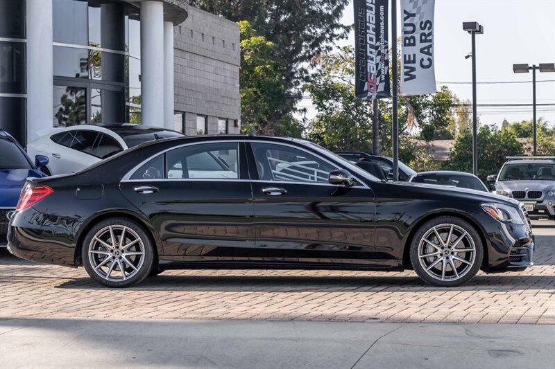 2019 Mercedes Benz S 560 photo 2