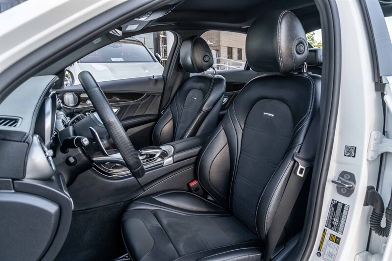 2020 Mercedes Benz C AMG 63 photo 2