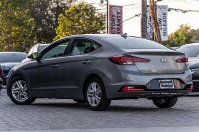 2020 Hyundai ELANTRA SEL   - Photo 3 - Westminster, CA 92683