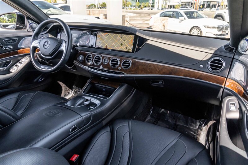 2014 Mercedes Benz S 63 AMG photo 15