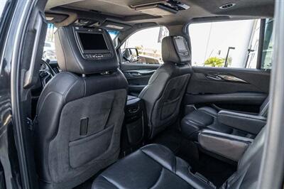 2019 Cadillac Escalade ESV Platinum   - Photo 35 - Westminster, CA 92683