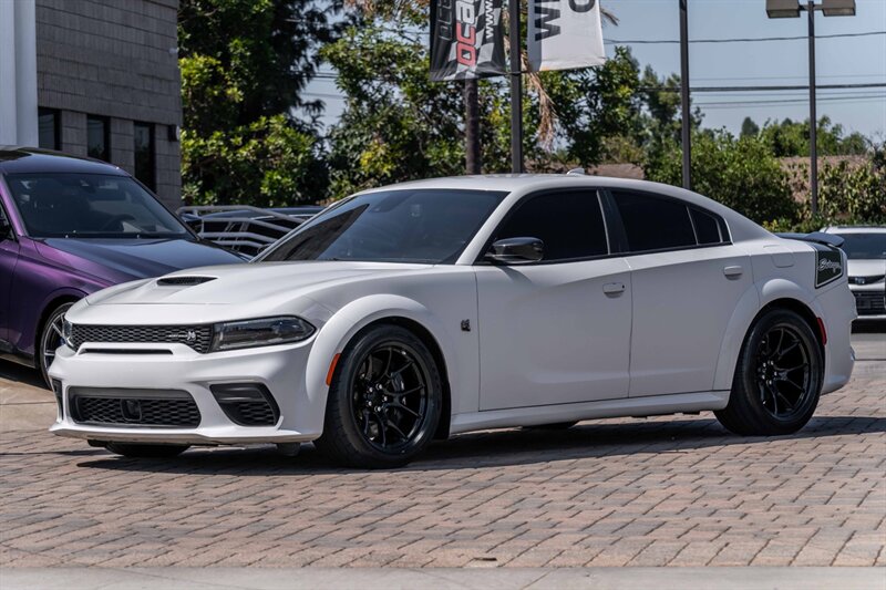 2023 Dodge Charger Scat Pack photo 6