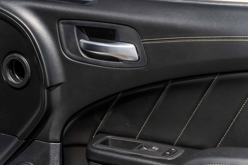 2023 Dodge Charger Scat Pack photo 17