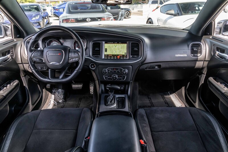 2023 Dodge Charger Scat Pack photo 4