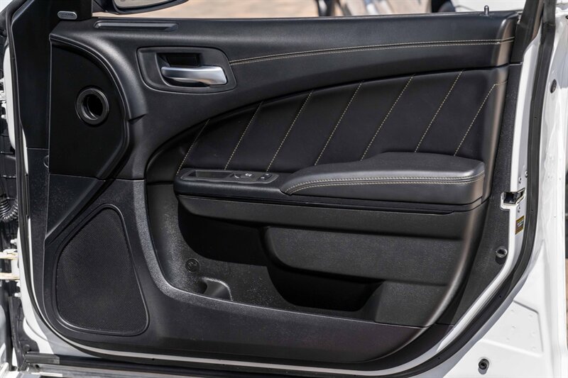 2023 Dodge Charger Scat Pack photo 15