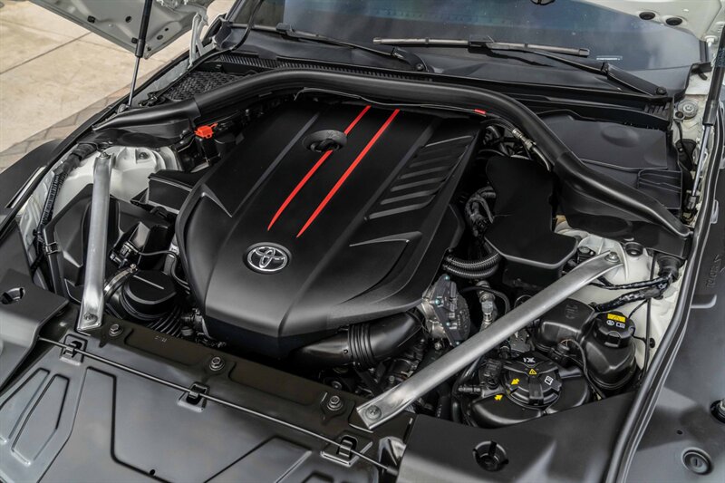 2022 Toyota GR Supra 3.0 Premium   - Photo 15 - Westminster, CA 92683