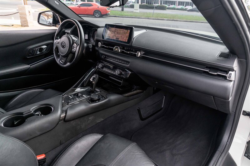 2022 Toyota GR Supra 3.0 Premium   - Photo 22 - Westminster, CA 92683