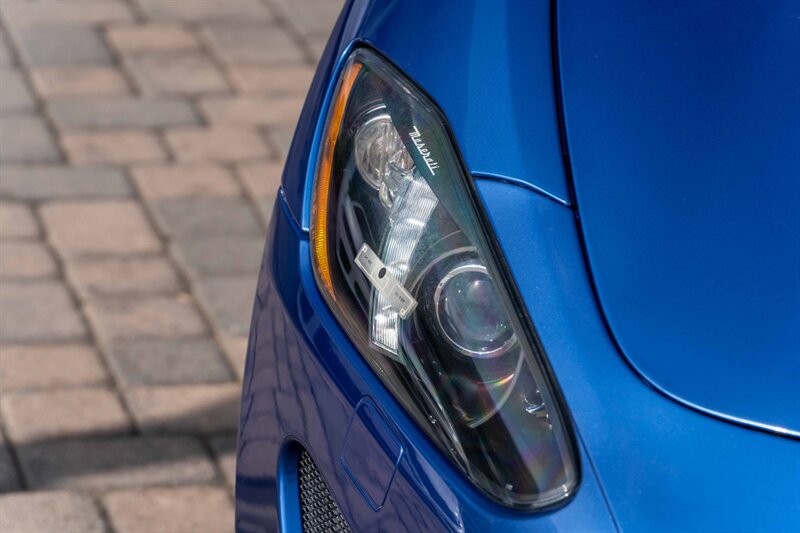 2013 Maserati GranTurismo Sport   - Photo 9 - Westminster, CA 92683