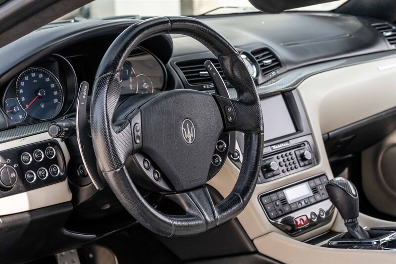 2013 Maserati GranTurismo Sport   - Photo 21 - Westminster, CA 92683