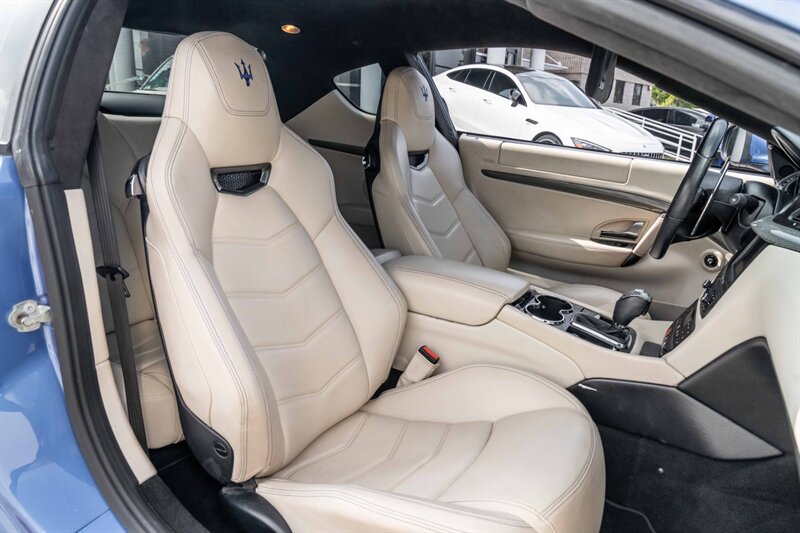 2013 Maserati GranTurismo Sport   - Photo 18 - Westminster, CA 92683